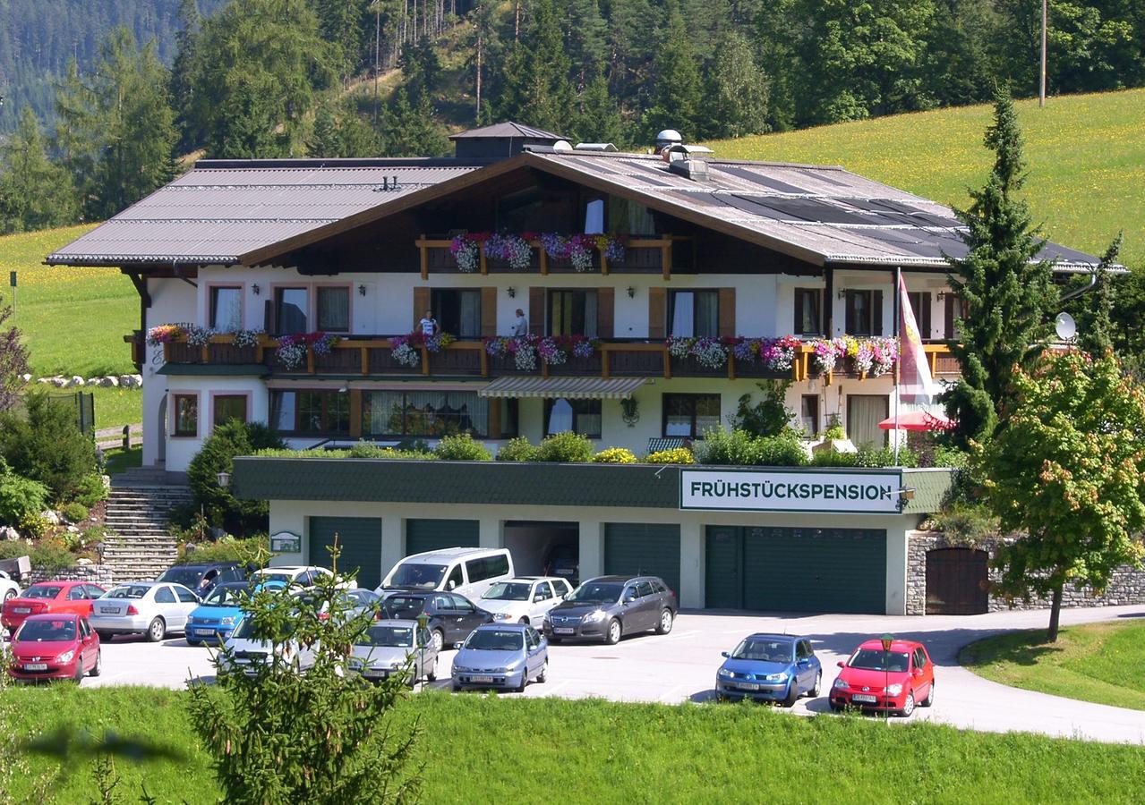 Gaestehaus Elisabeth Radstadt Exteriör bild