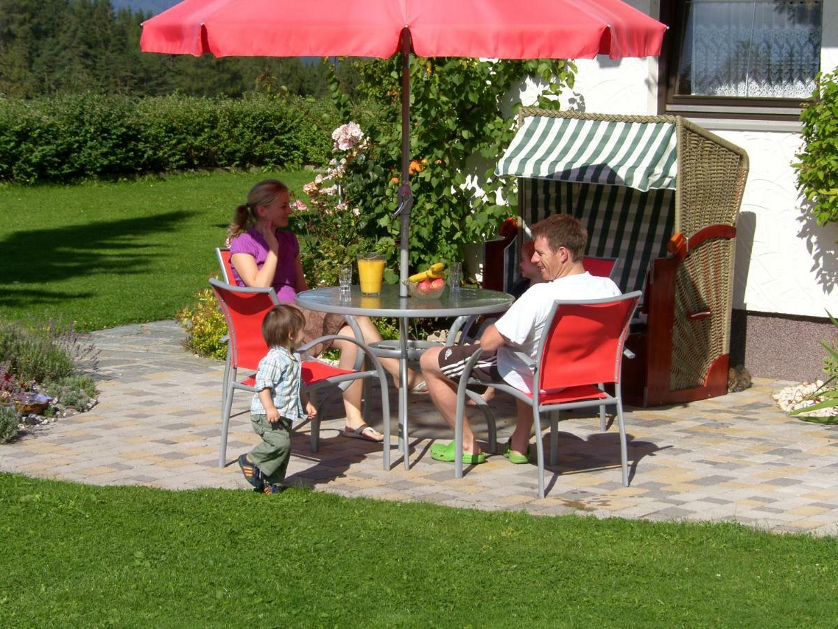 Gaestehaus Elisabeth Radstadt Exteriör bild